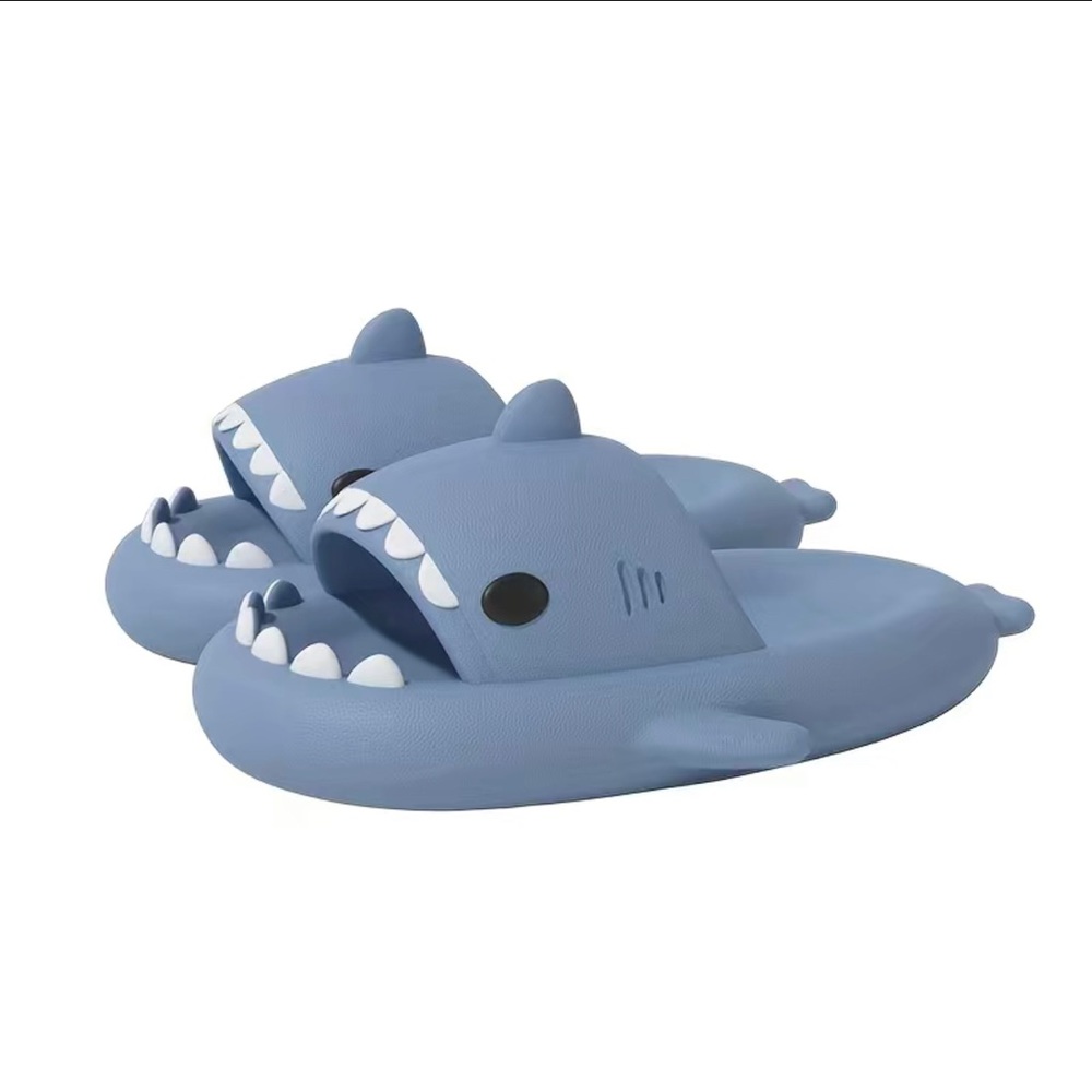Cartoon Shark Cloud Slides Lightweight